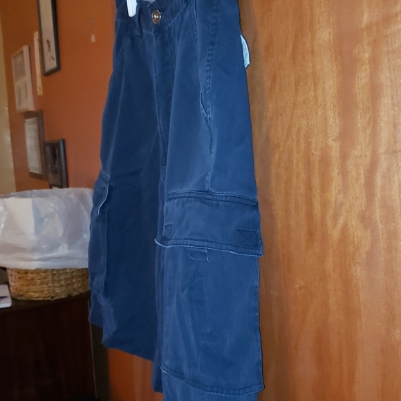 MEN'S NAVY CARGO SHORTS - Picture 4 of 7